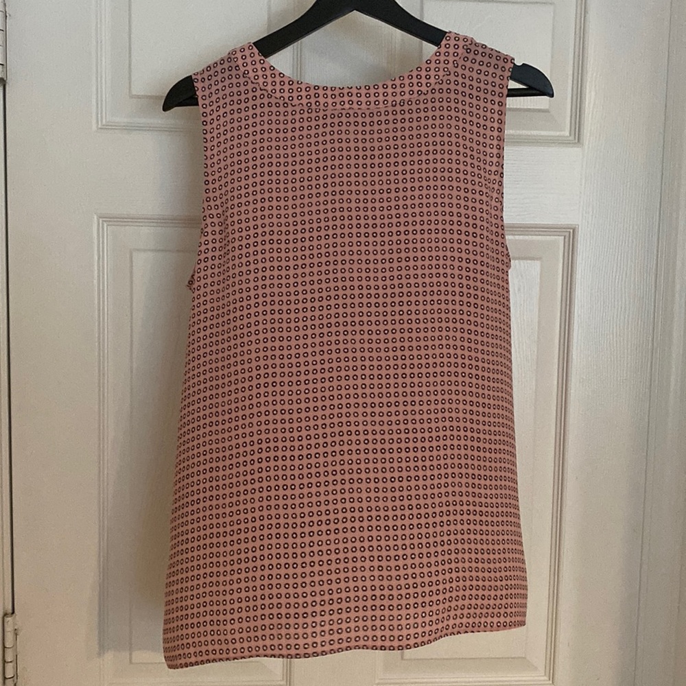NWT LOFT Pink Medallion Sleeveless Blouse